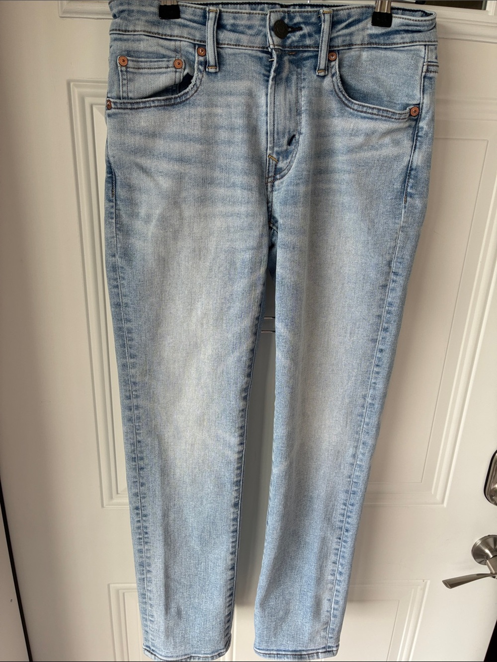 American Eagle Outfitters Light Wash women’s Jeans